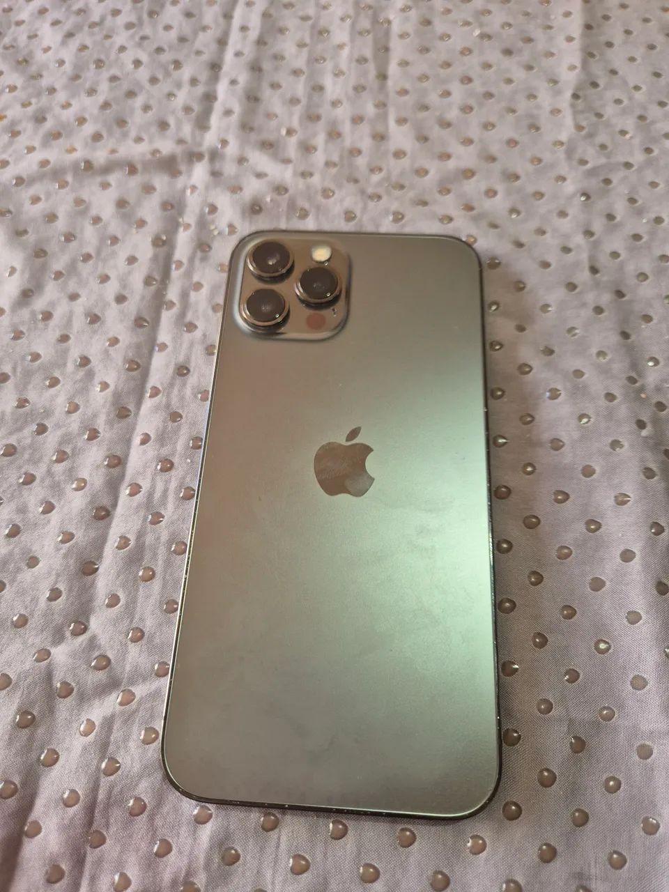 Iphone 12 pro max 256gb aceito proposta - Celulares e Smartphones