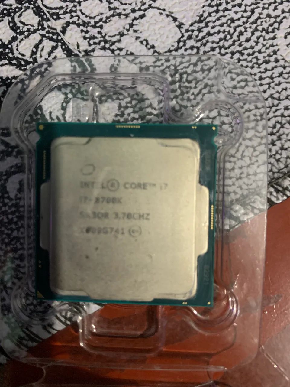 Intel I7 8700k 3.7GHZ  SOQUETE 1151 - Foto 5