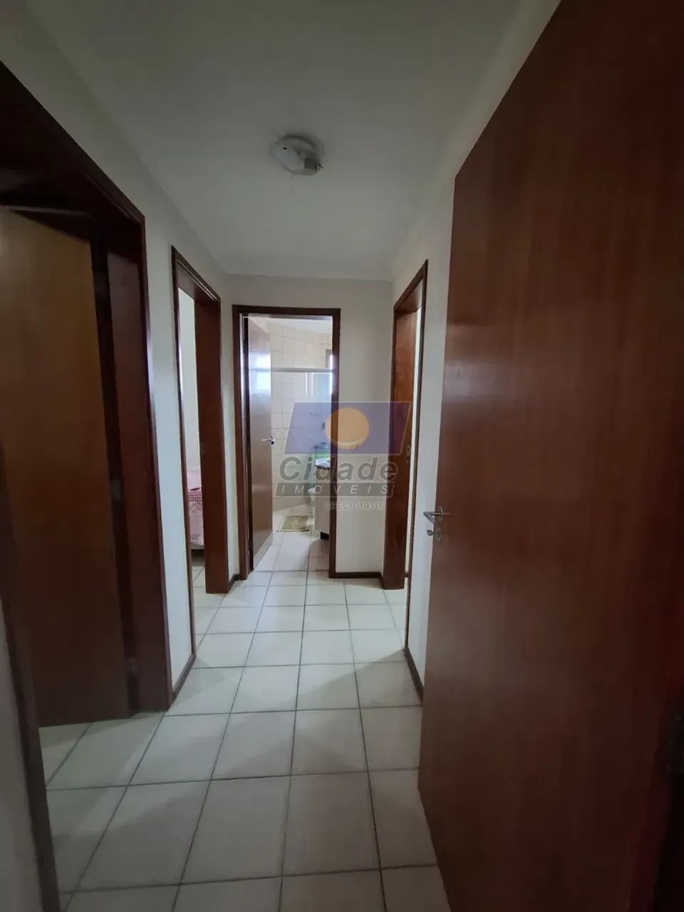 Lindo Apartamento a Venda no Edifícil Strauss com 93m²  de área utíl . - Foto 4