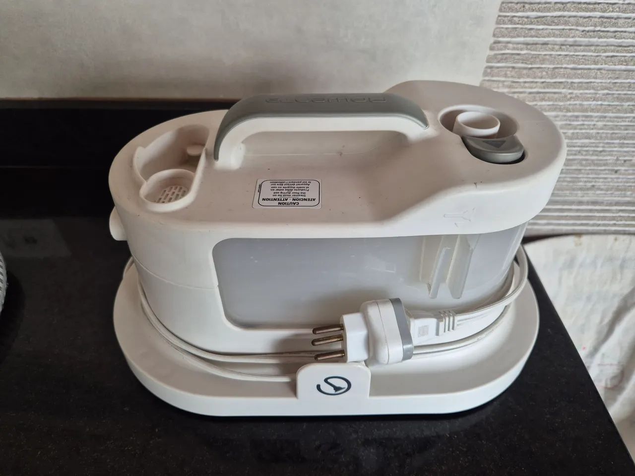 Passadeira a Vapor Rowenta Pro Compact 1400W - Vaporizador 110v - Foto 3