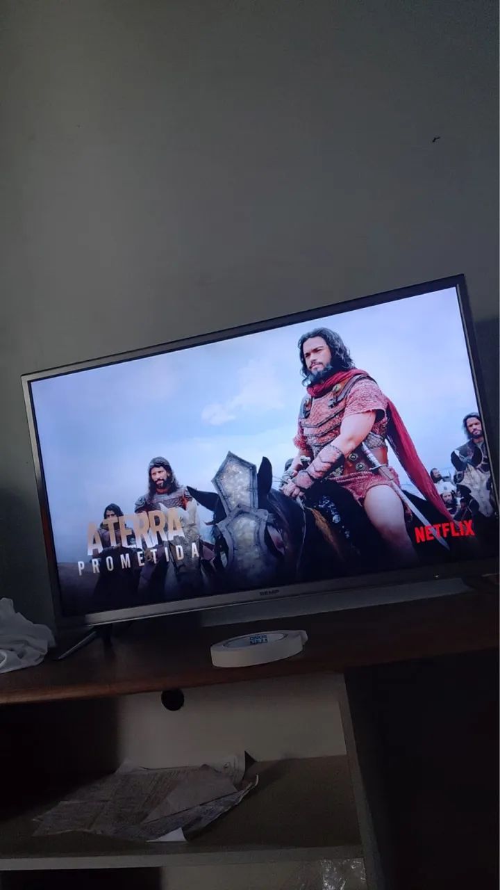 Tv smart SEMP 32 polegadas seminova  - Foto 2