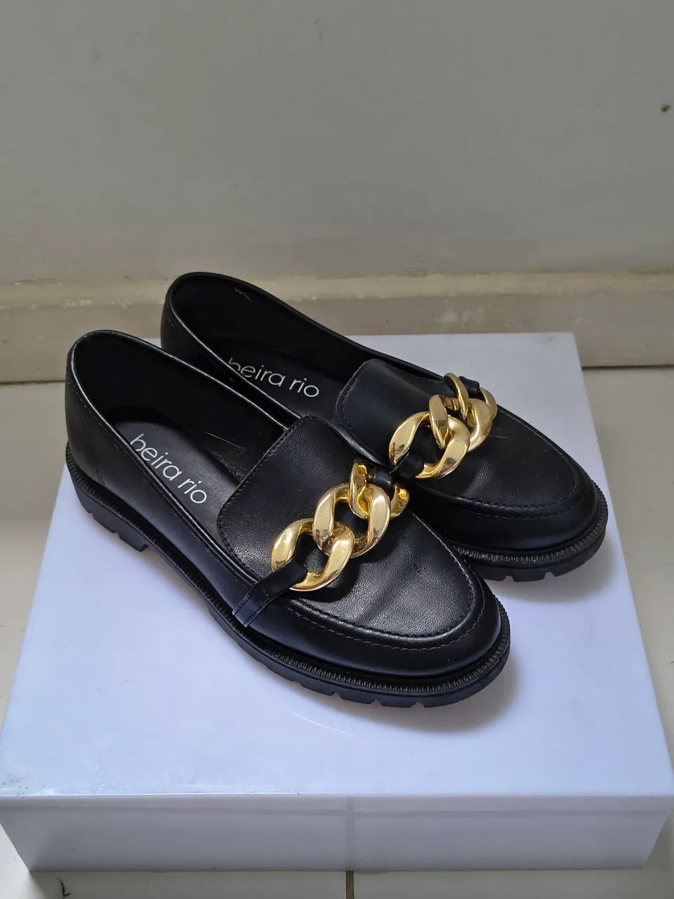 Mocassim loafer tratorado