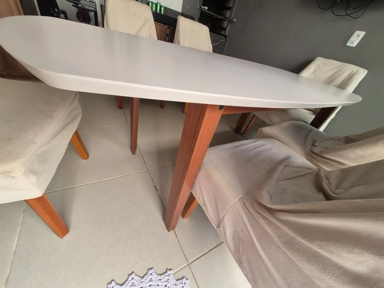 Mesa Extensível Oval 2,0m Aberta Tiê Cabecasa Gc - Foto 5