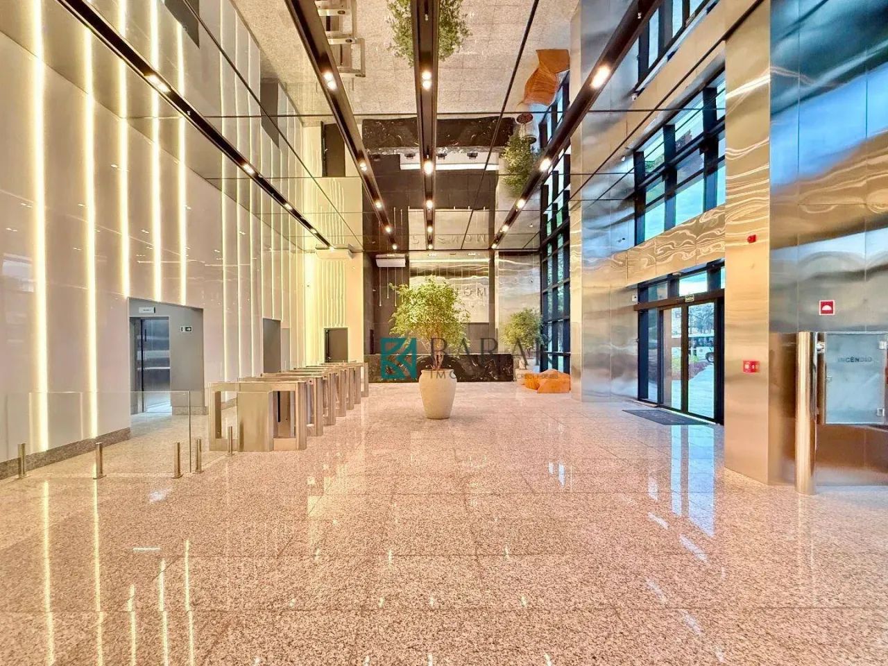 Sala para alugar, 51 m² por R$ 4.250/ano - Zona 01 - Maringá/PR - Foto 8