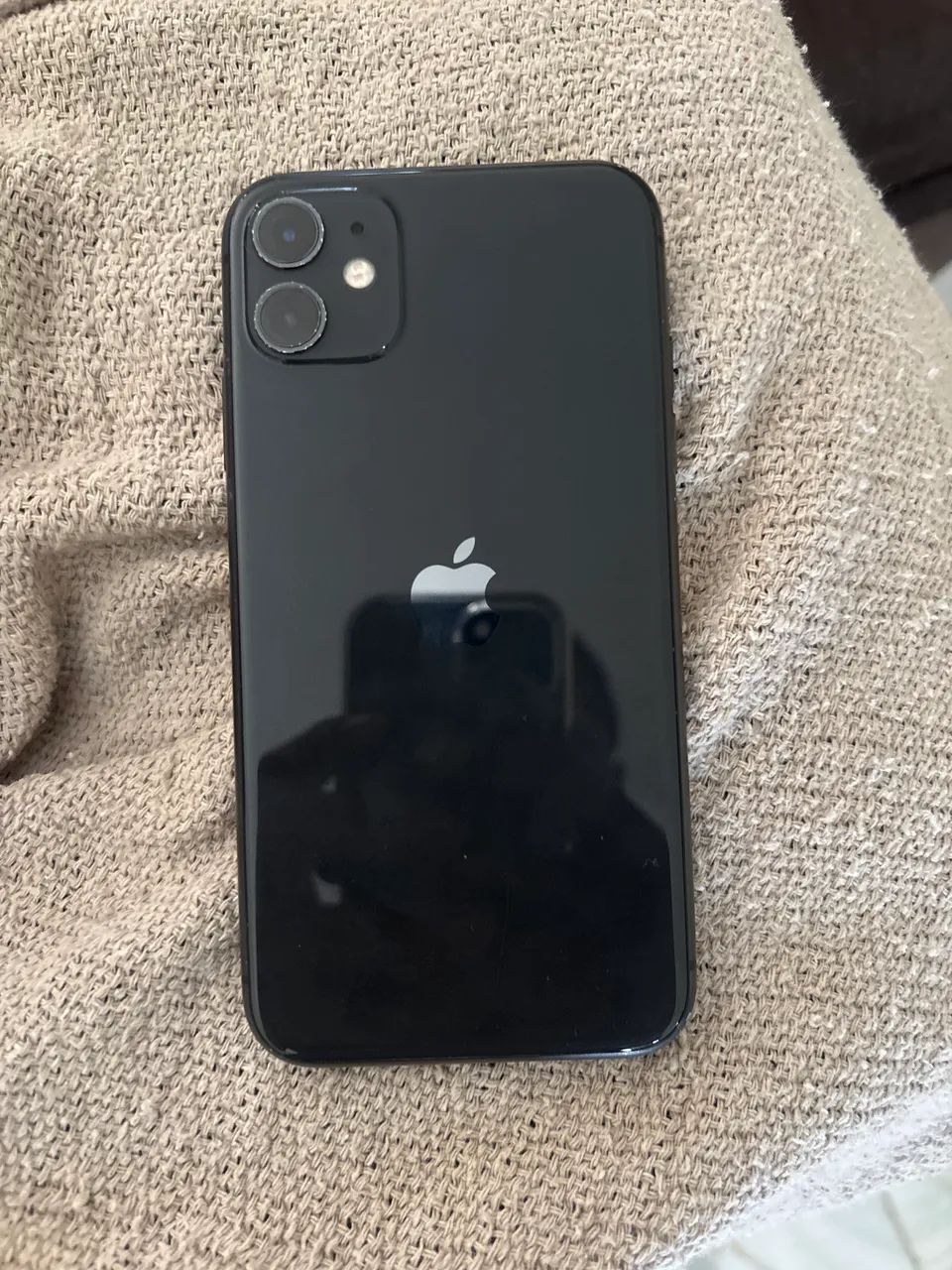 ? iPhone 11 + acessórios ? Completo e nunca aberto!