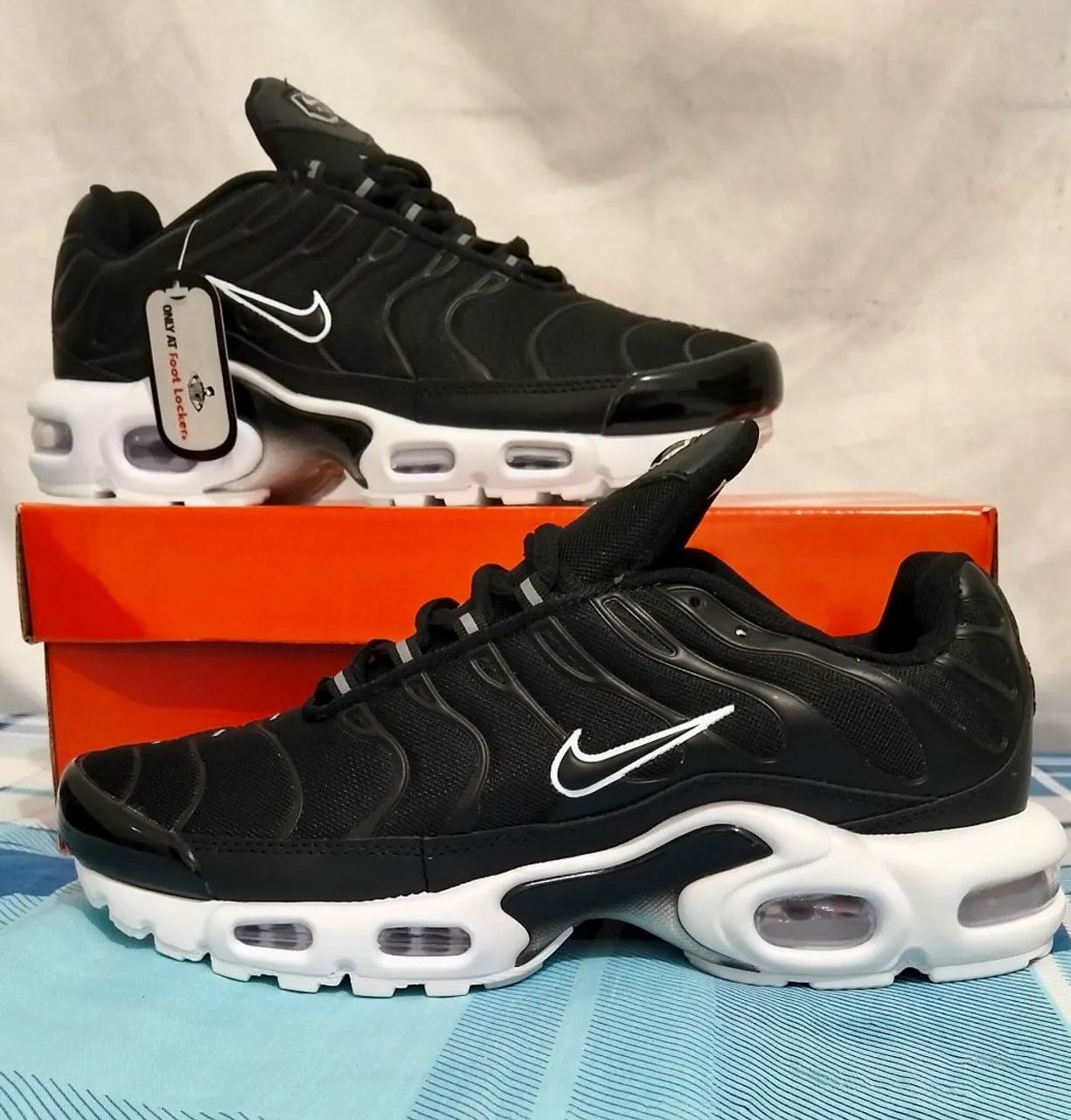 Air Max Plus TN 1 "Black White" - Foto 2