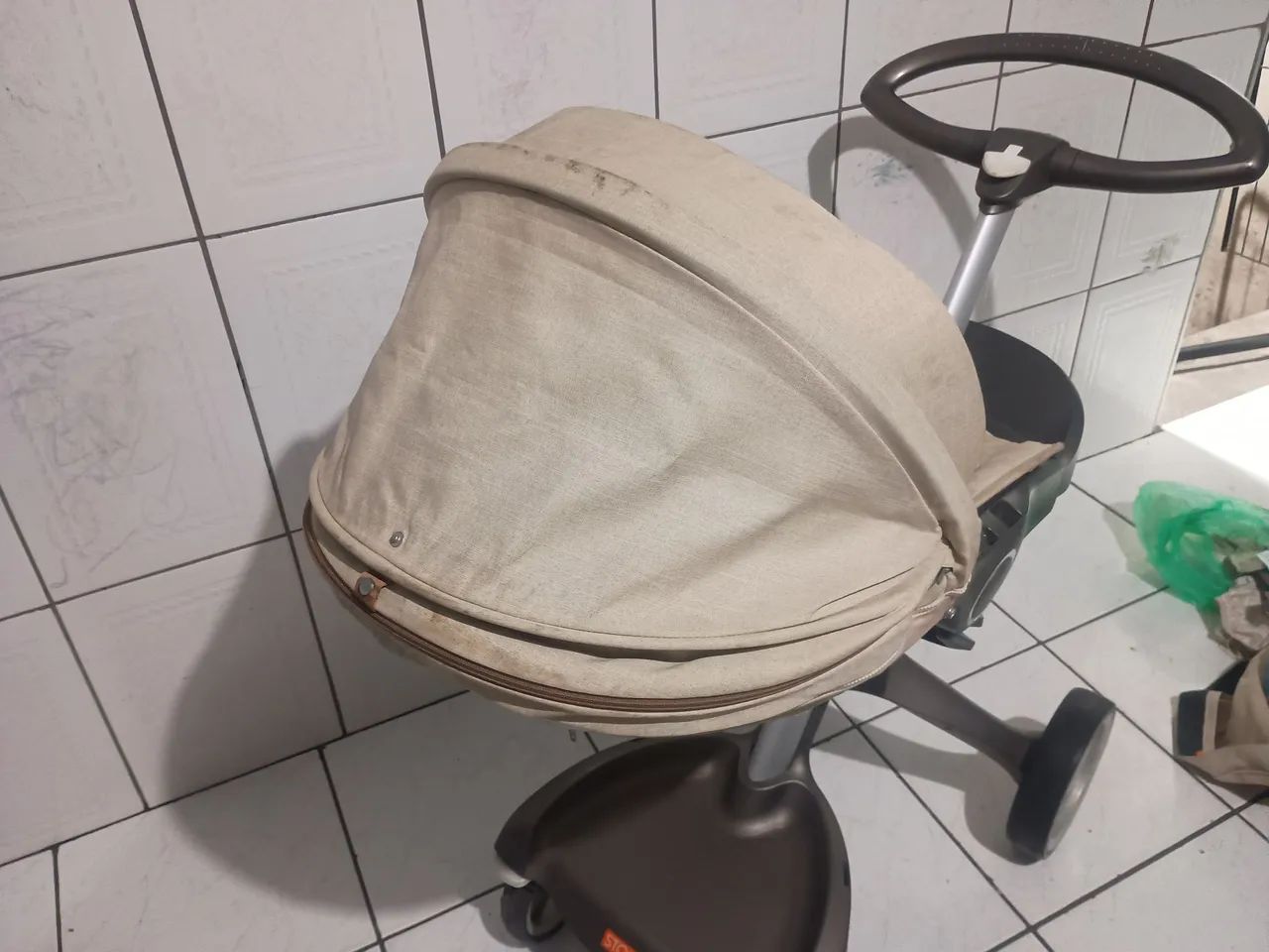 Carrinho de bebê e cadeira  - Foto 4