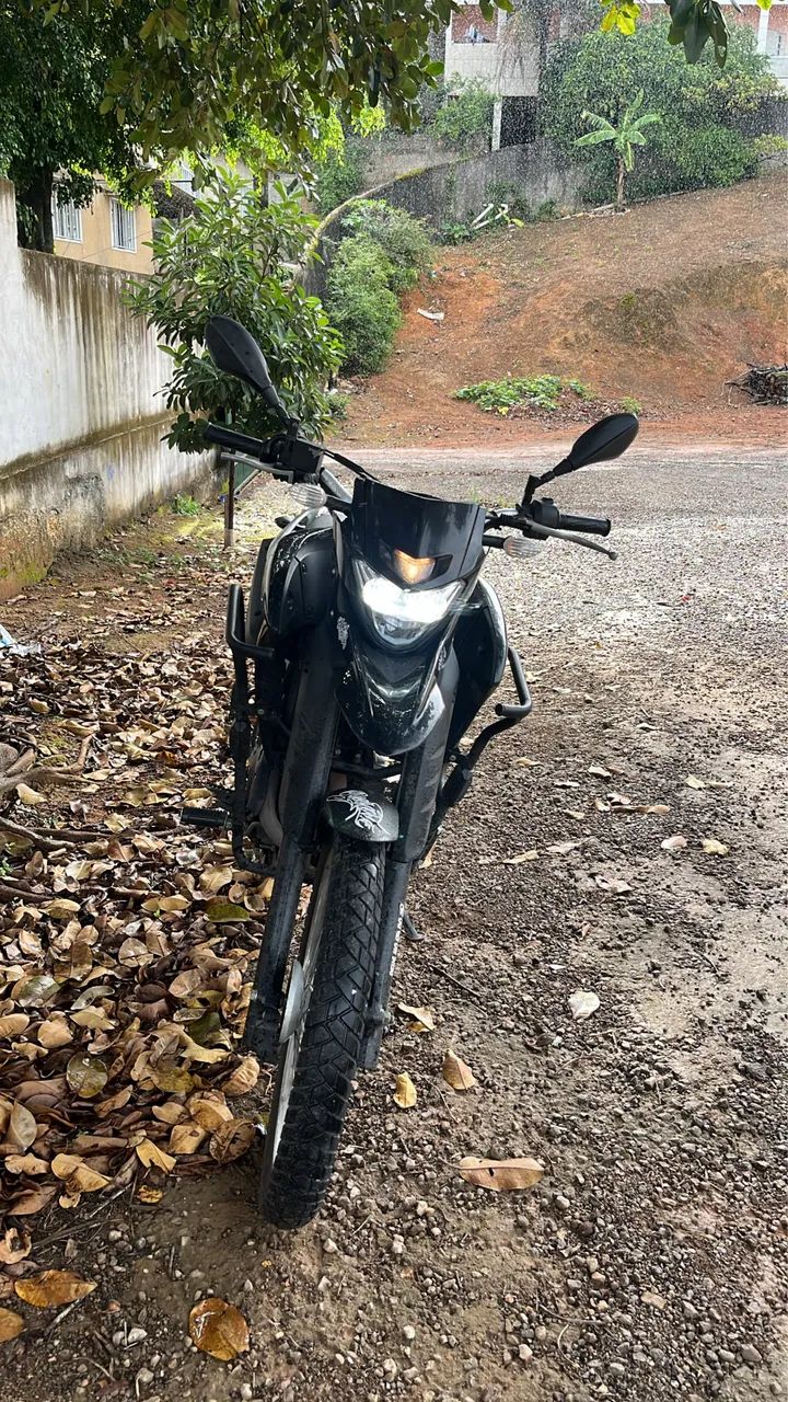 Xtz lander 250  preta - Foto 4