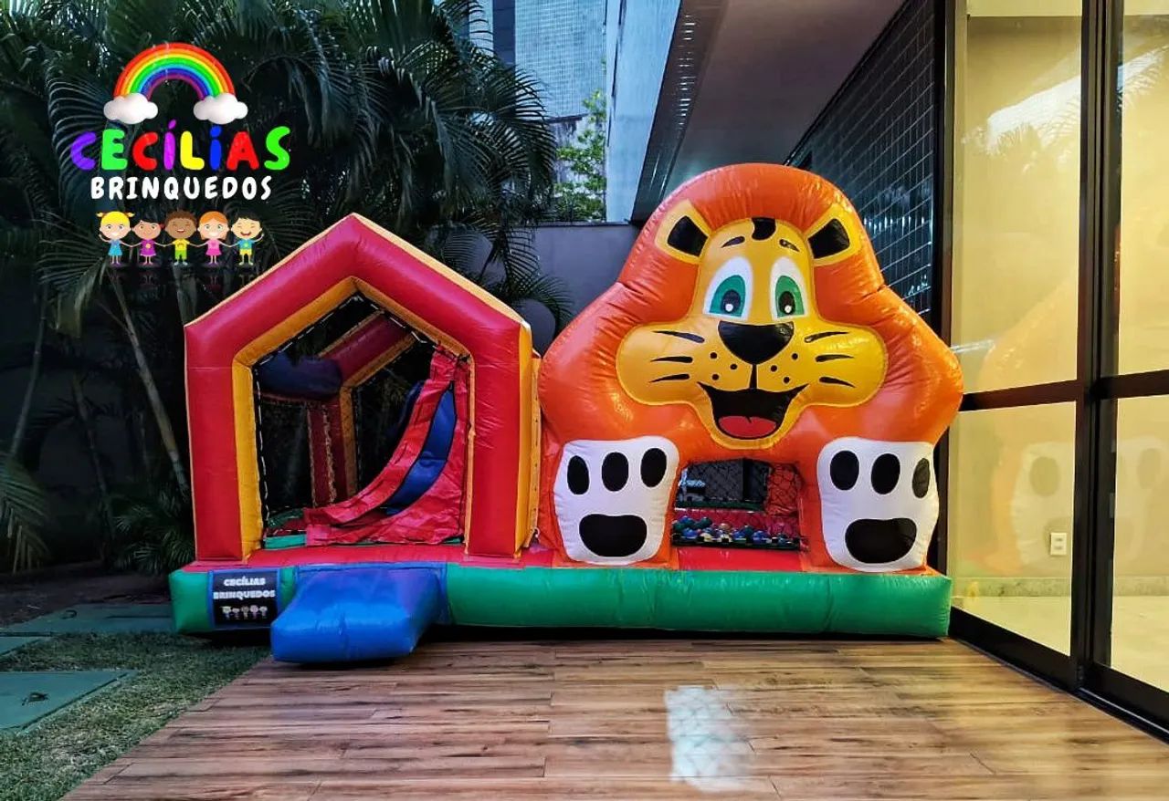 Piscina de bolinhas Pandinha e Girafinha e infláveis. - Foto 4