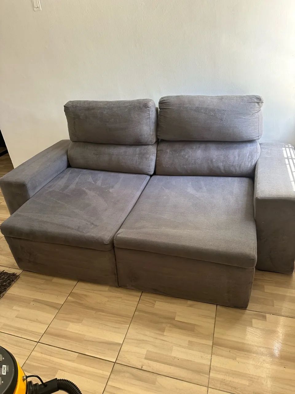 Renove seu sofá com lavagem a seco conosco