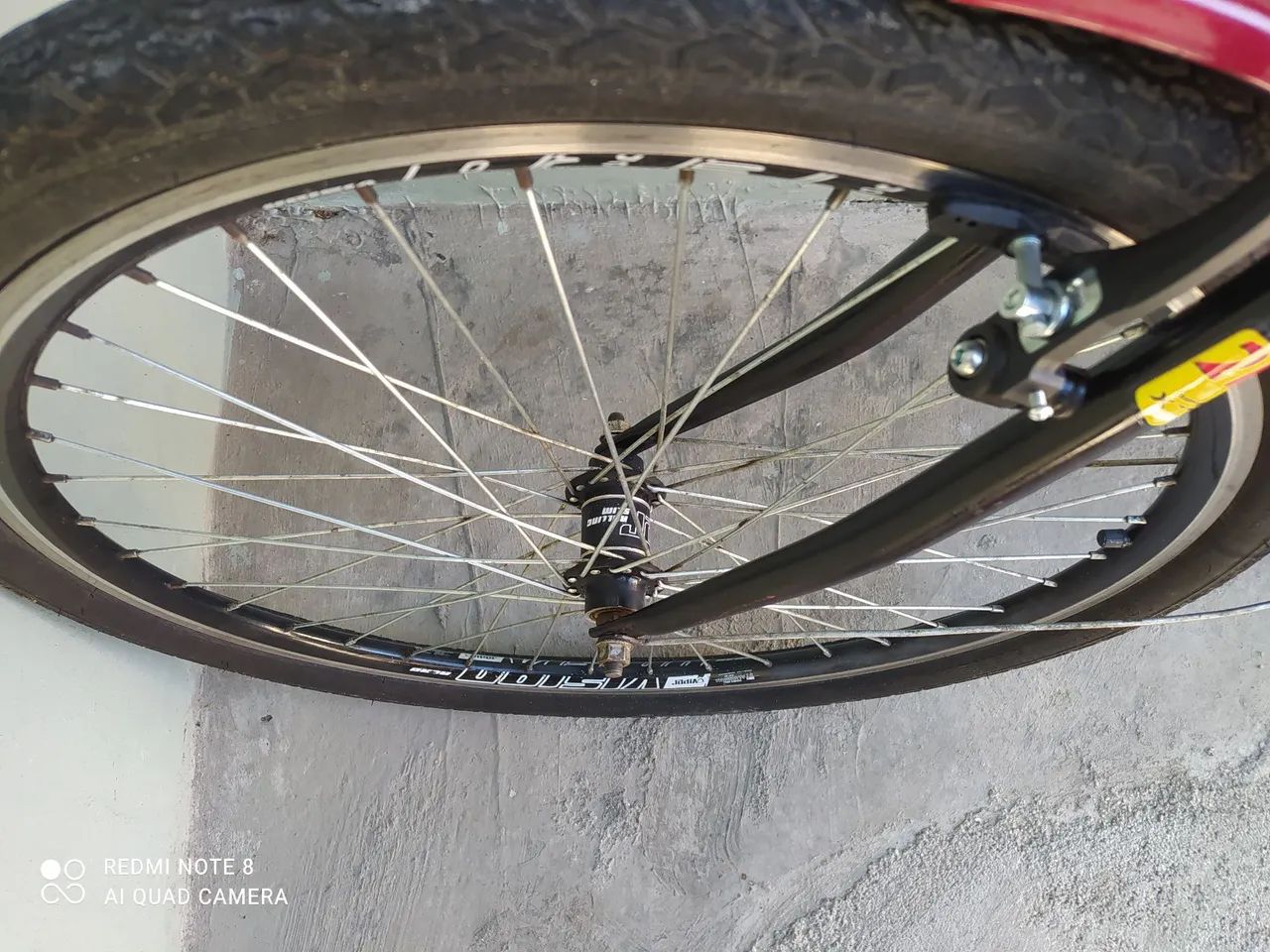 Bicicleta aro 26 , em ótimo estado de conservação  - Foto 3