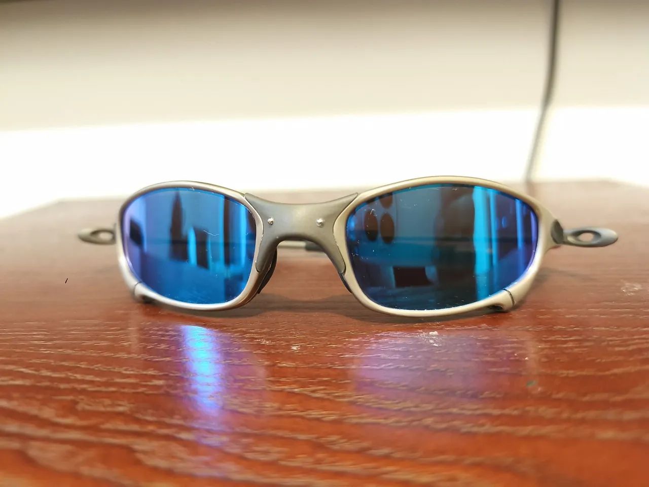 JULIET TIO 2 BLUE NEON - PREMIUM