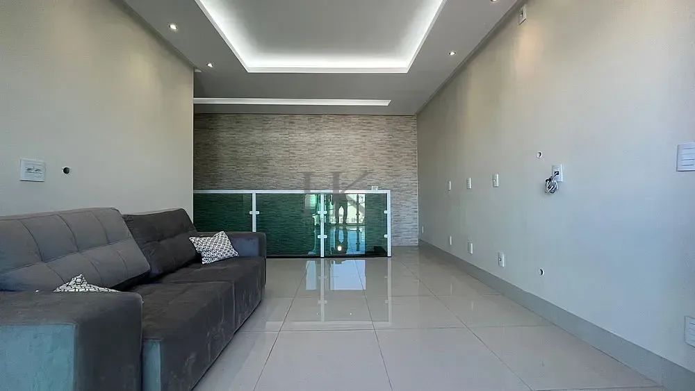 4 quartos, sendo 2 suítes. Espaço gourmet com piscina aquecida. - Foto 5
