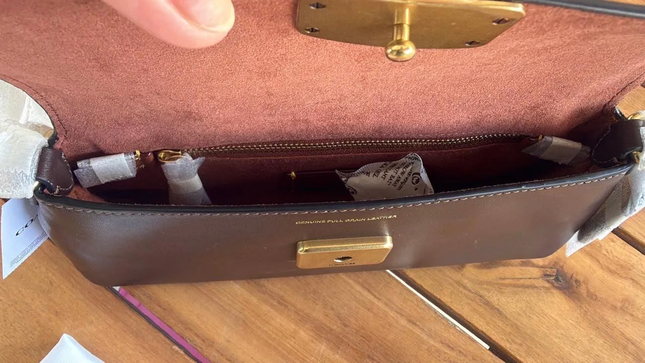  Bolsa Coach Jet Cam 16 Marrom (USA/2026/Original) - Foto 2