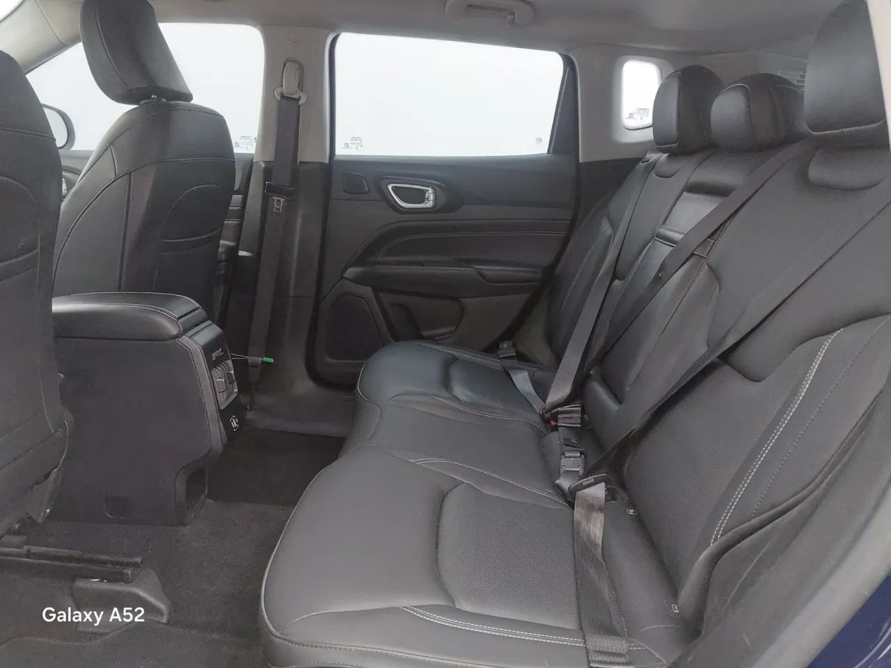 Jeep Compass LONG. T270 1.3 TB 4x2 Flex Aut., foto 17 de 18