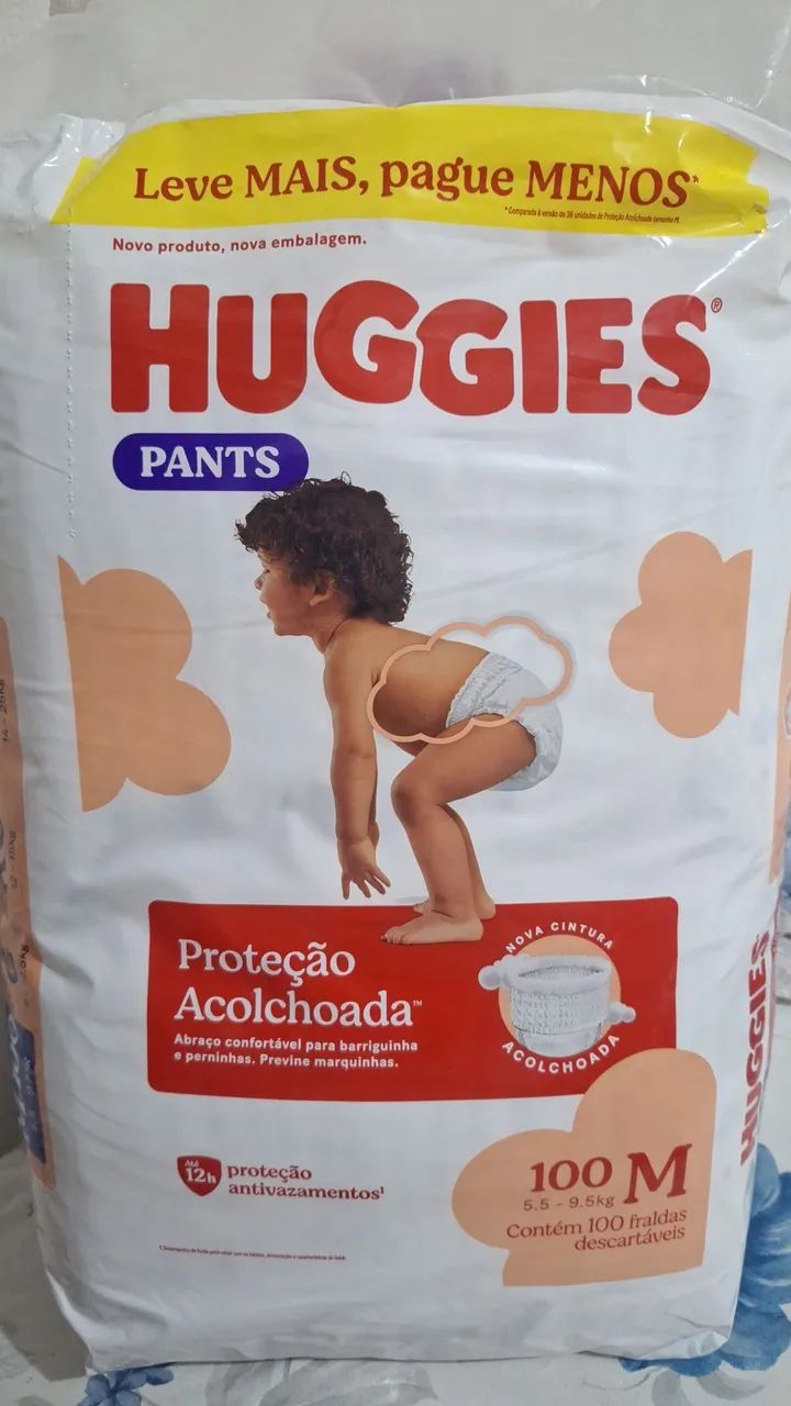 Fralda descartável huggies M 