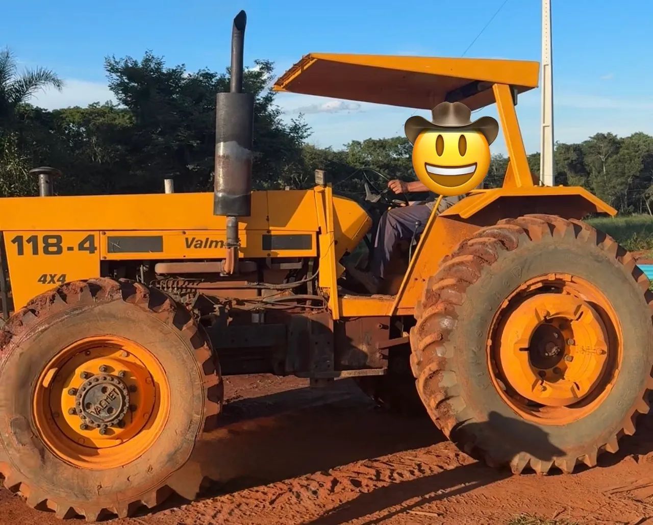 Trator VALMET 118 4x4  - Foto 6