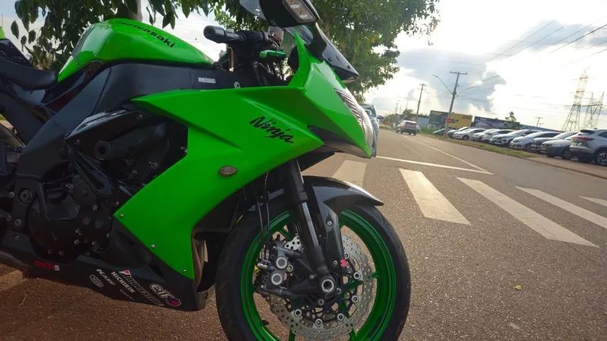 VENDO OU TROCO MOTO DE MENOR VALOR
