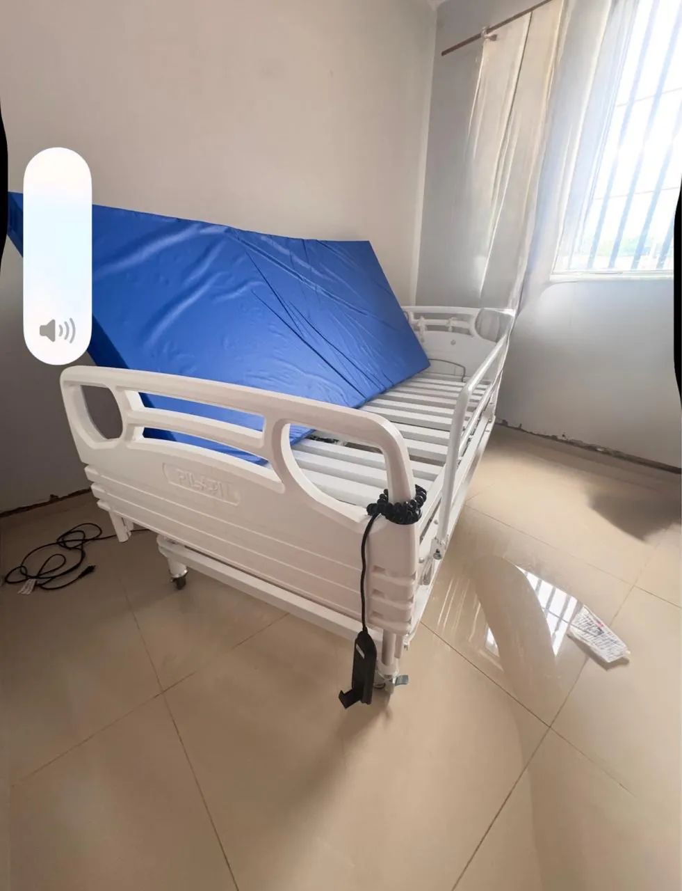 Vendo cama hospitalar pilares - Foto 2