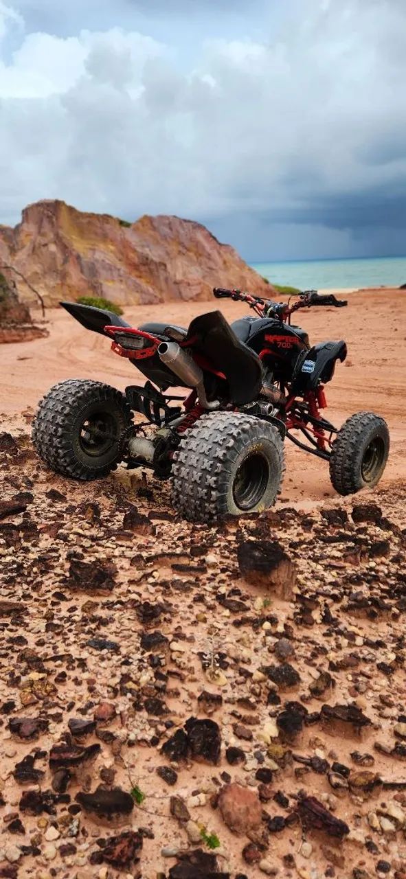 Quadriciclo Raptor 700