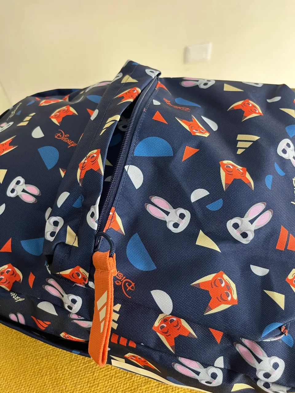 Mochila Adidas Disney Original e Nova  - Foto 2