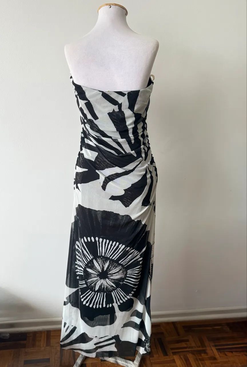 Vestido Farm G Tule nunca usado  - Foto 3