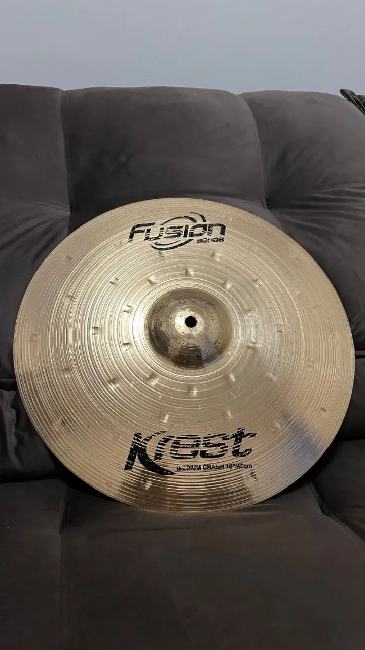 Prato Crash Krest Fusion 16 - Instrumentos musicais - Chácara