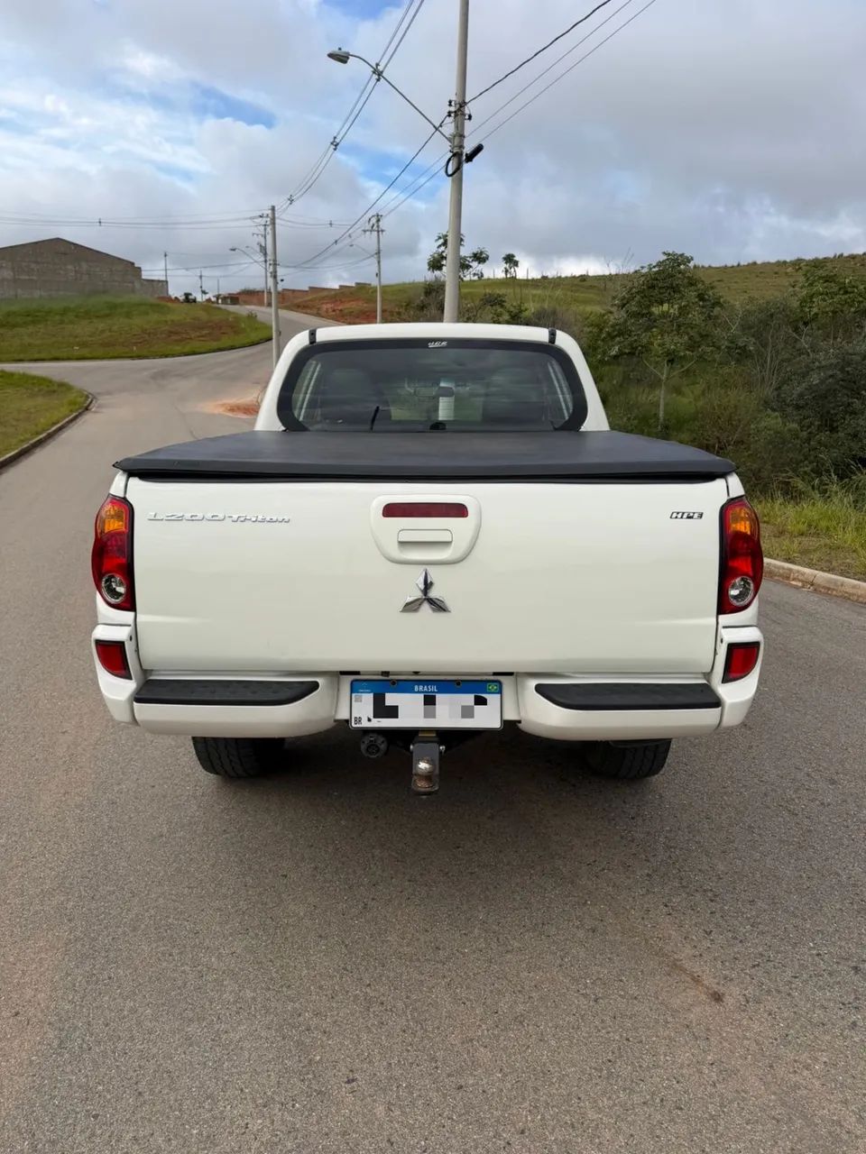 Mitsubishi L200 Triton HPE 3.2 CD TB Int.Diesel Aut, foto 6 de 10