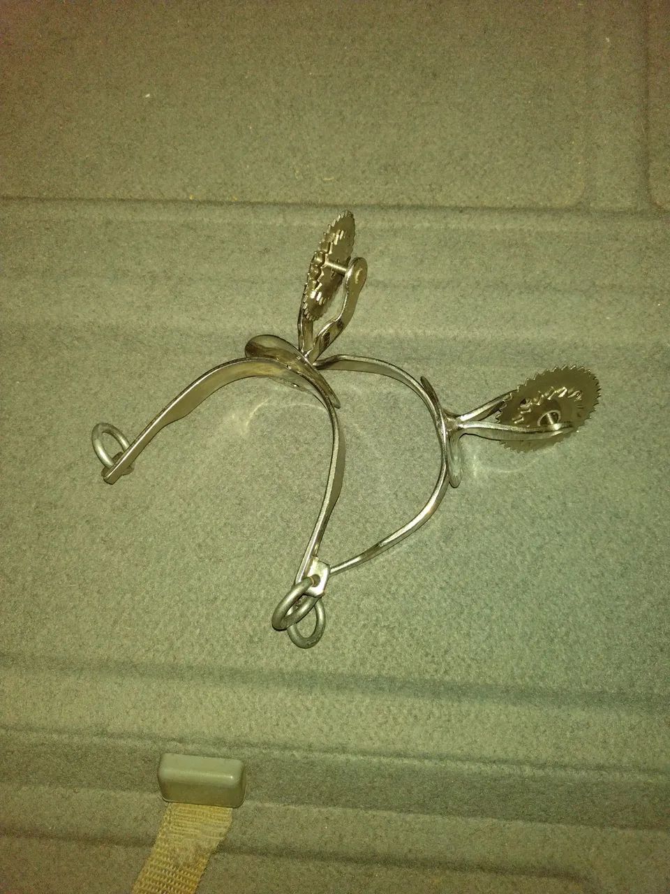 Par de esporas pratas  - Foto 2