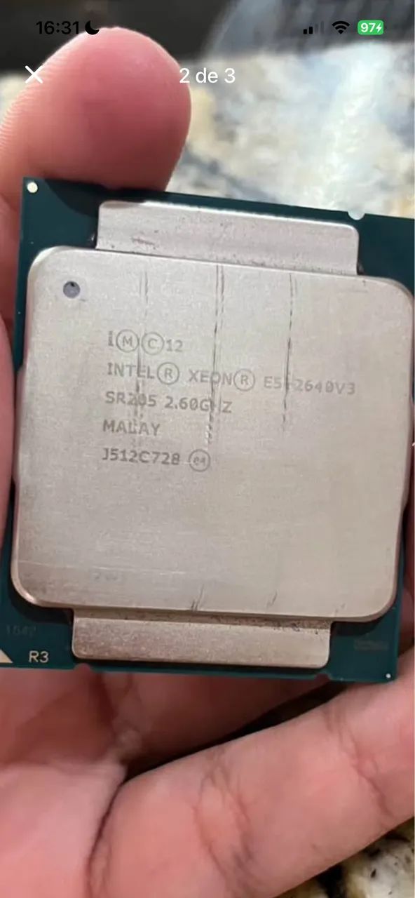 Processadores Intel Xeon E5-2666 v3 + E5-2640 v3 