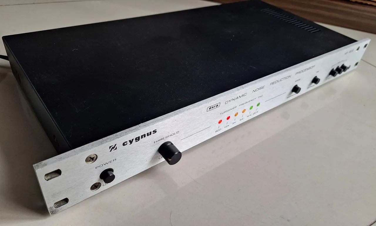 REDUTOR DE RUÍDOS CYGNUS NR 800
