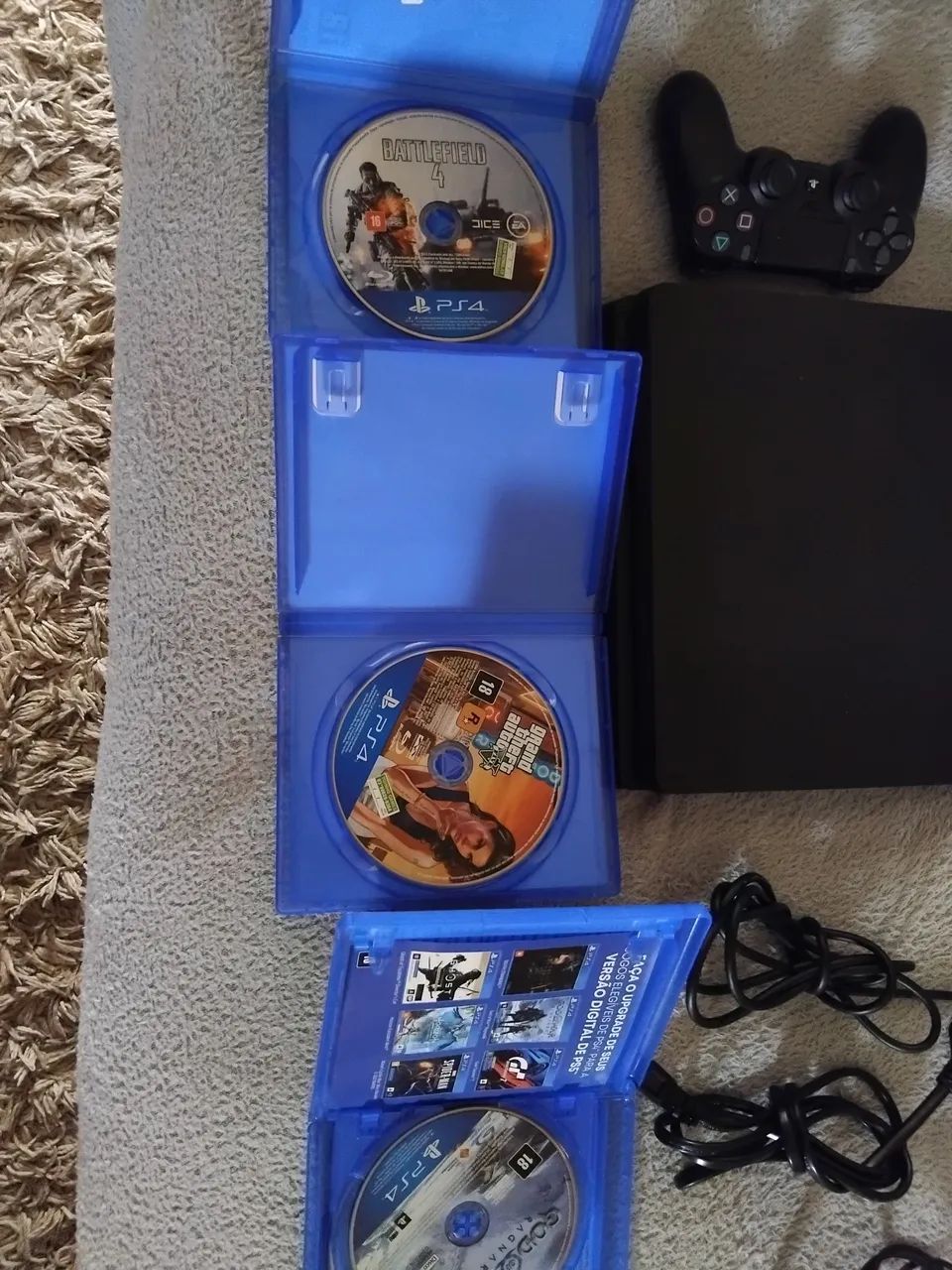 Ps4 semi novo em perfeito estado
