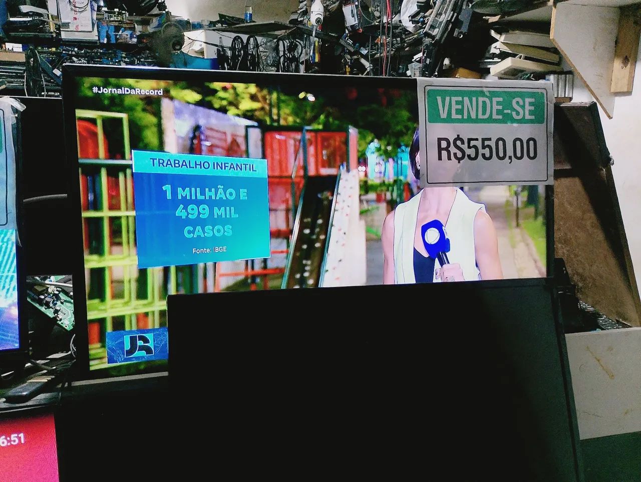 Tv 32 e 40 polegadas smart e não smart  - Foto 2