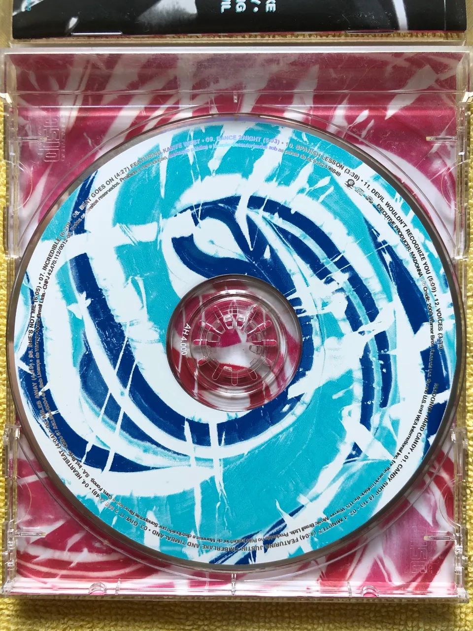 CD MADONNA HARD CANDY ORIGINAL - Foto 5