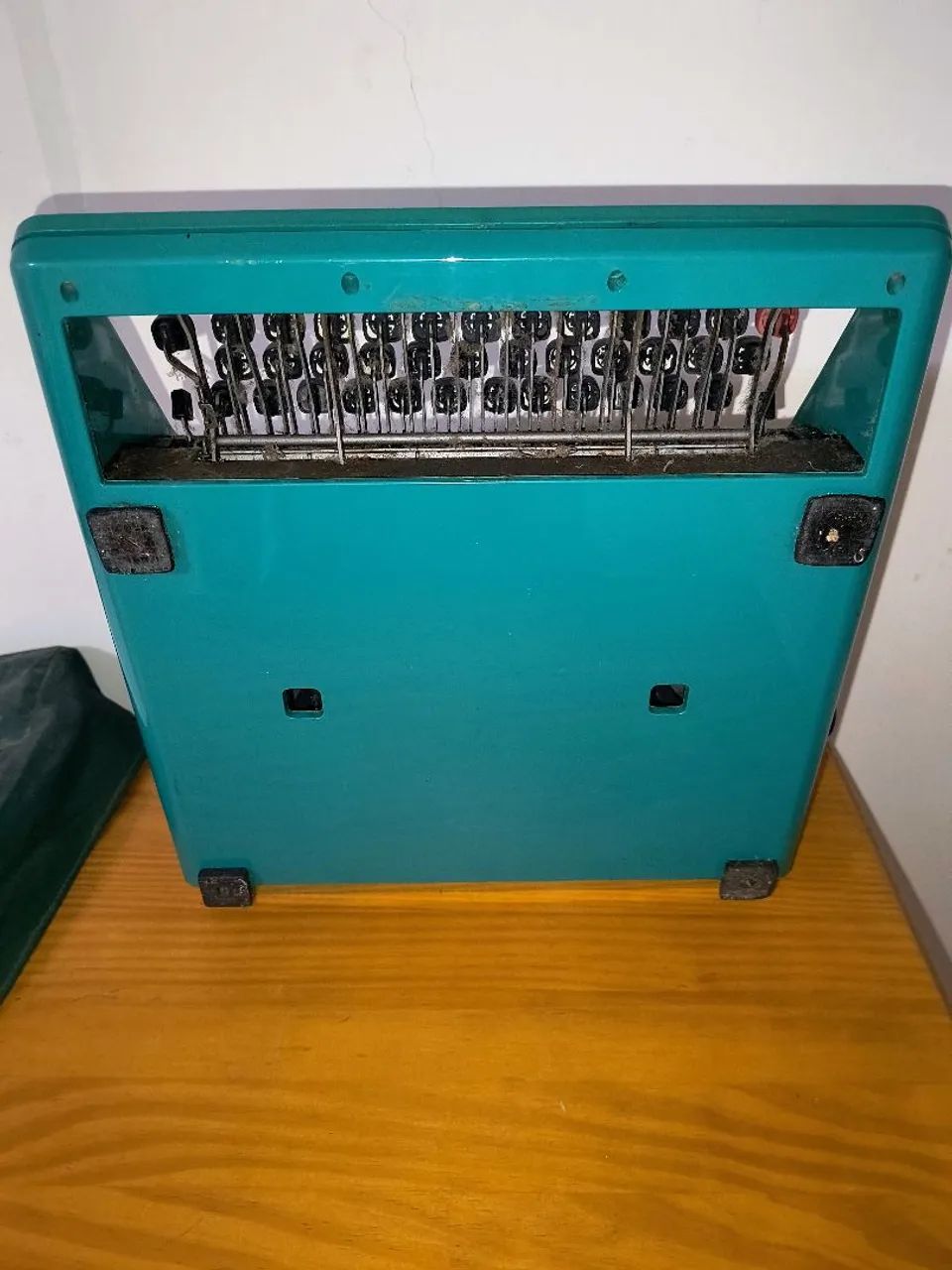 Máquina de escrever Olivetti Studio 45 - Foto 5