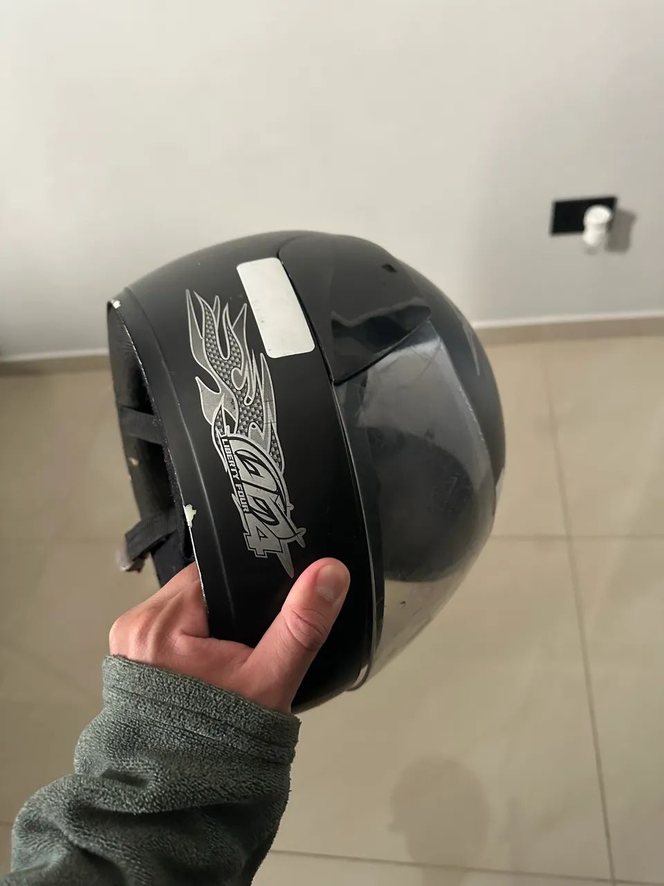 Capacete usado 