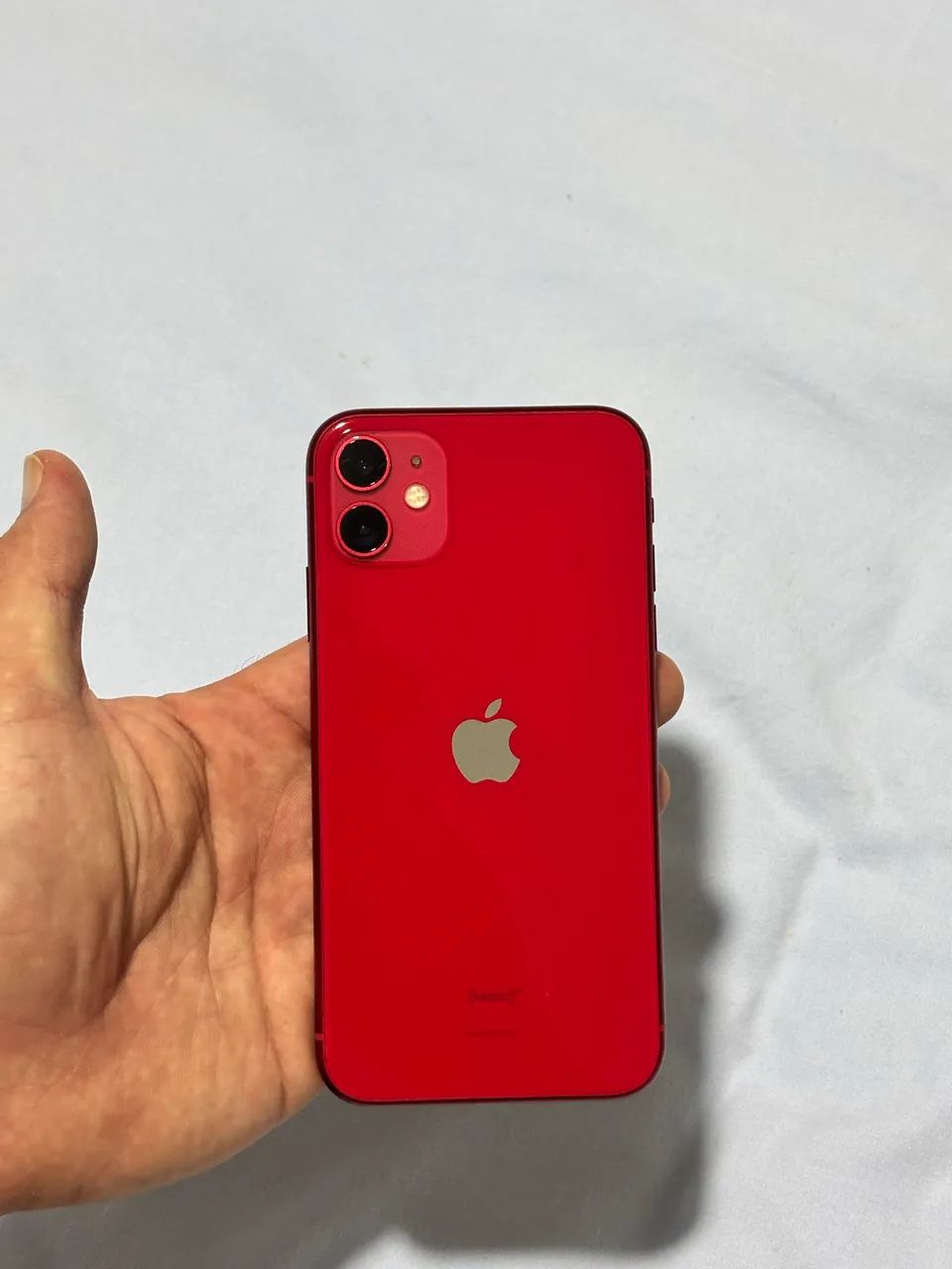 iPhone 11 Red 64gb em perfeito estado  - Foto 2