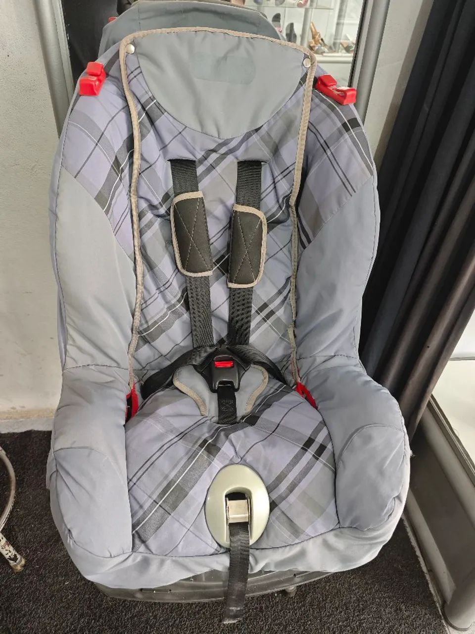 Cadeira para automóveis 
