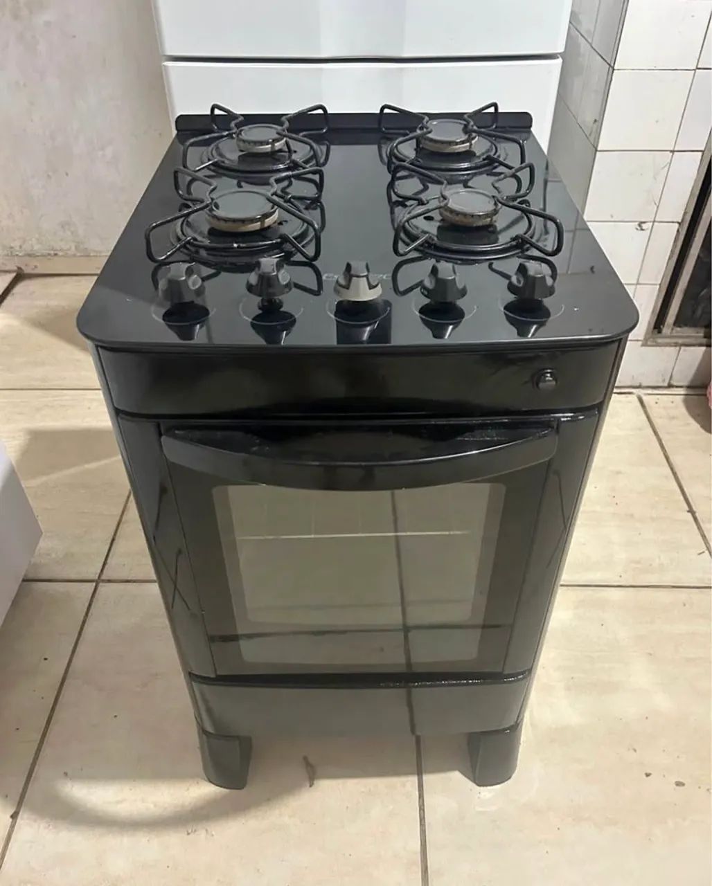 Fogão Mesa de Vidro 4 Bocas Esmaltec 