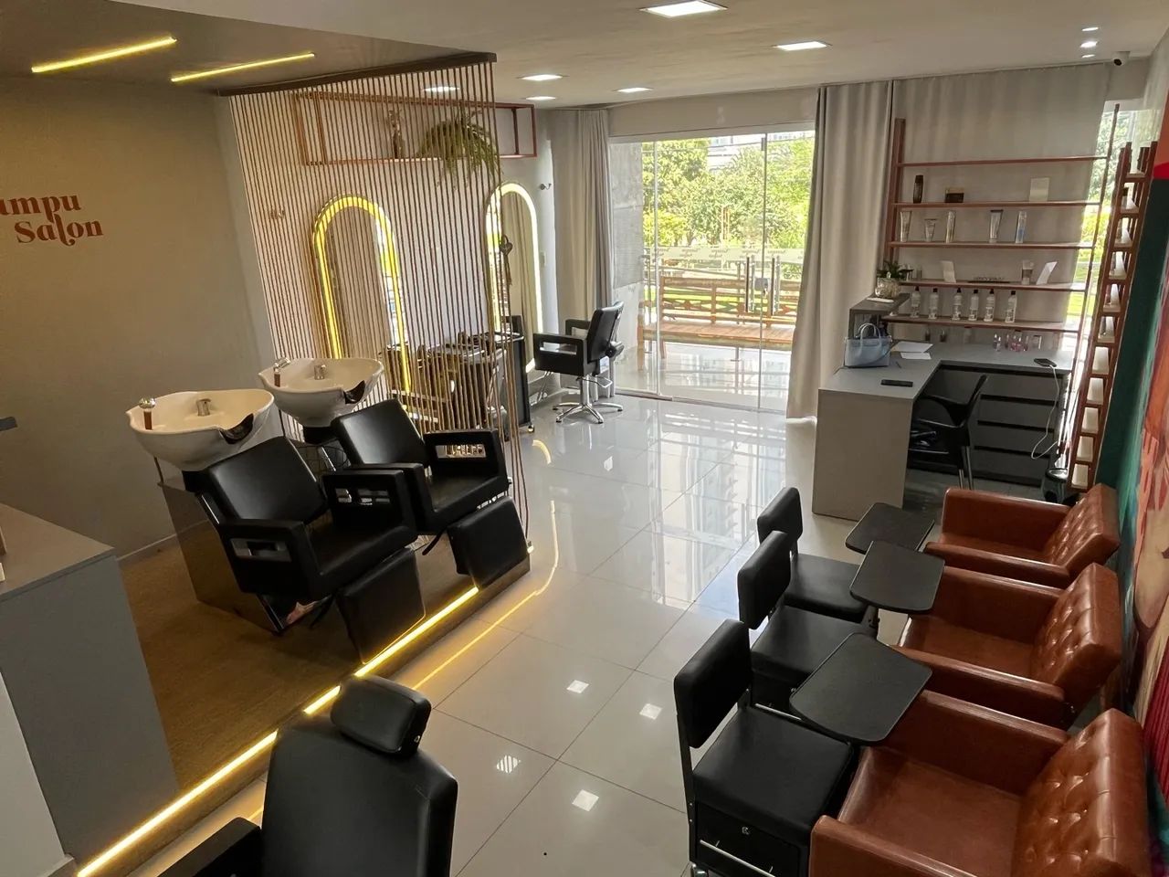 Vende-se salao de beleza duplex 