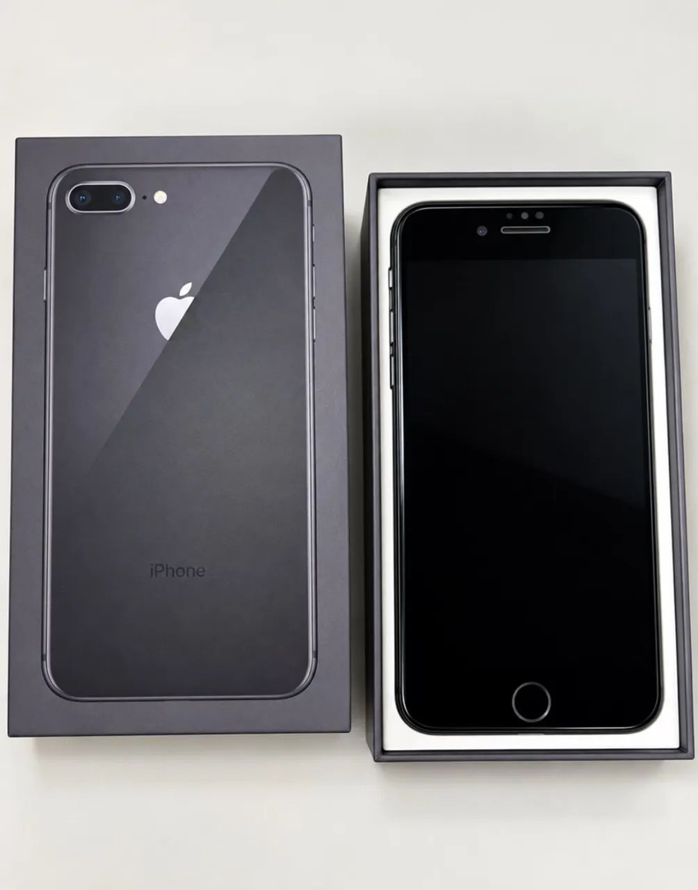 iPhone 8 Plus 
