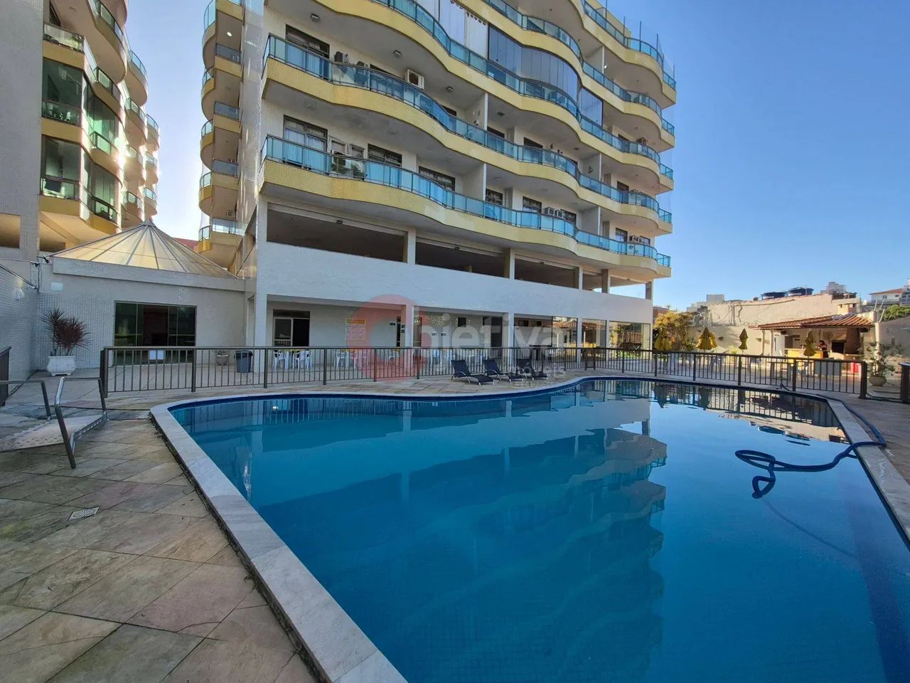 Apartamento linear, 3 quartos, Centro - Cabo Frio