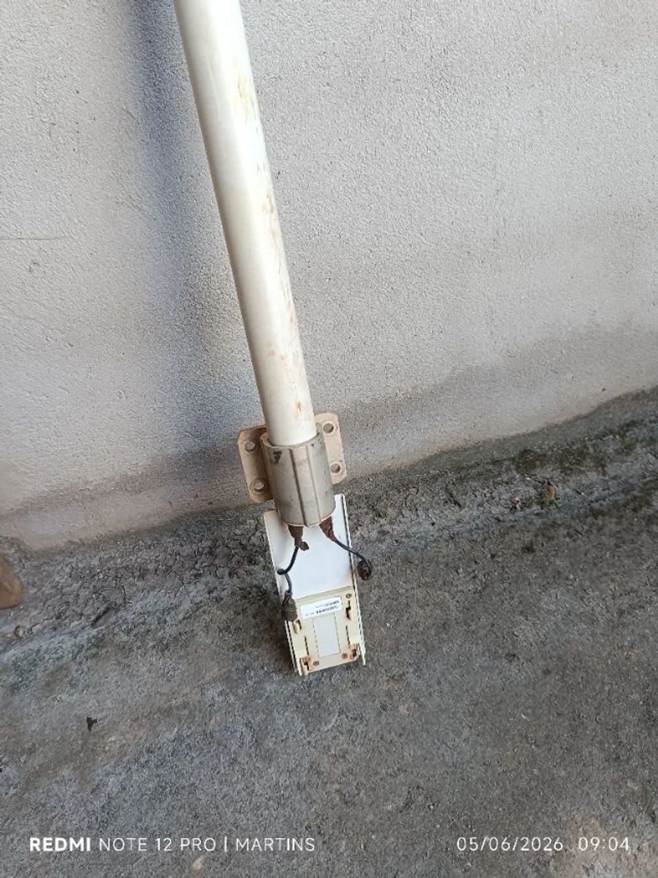 1 Antena Omni Ubiquiti Airmax Amo-5g13 Omni 13dbi 5.8ghz - Usado