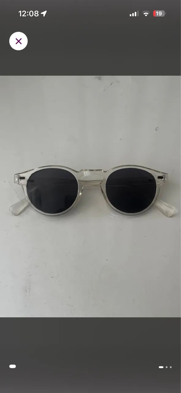 Oculos de sol redondo transparente