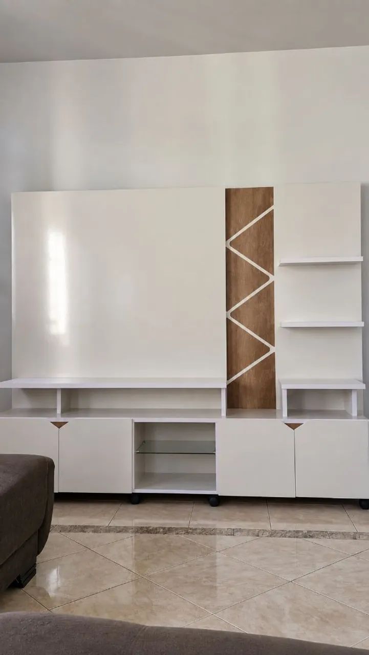 Rack Branco 170 altura. 220 largura