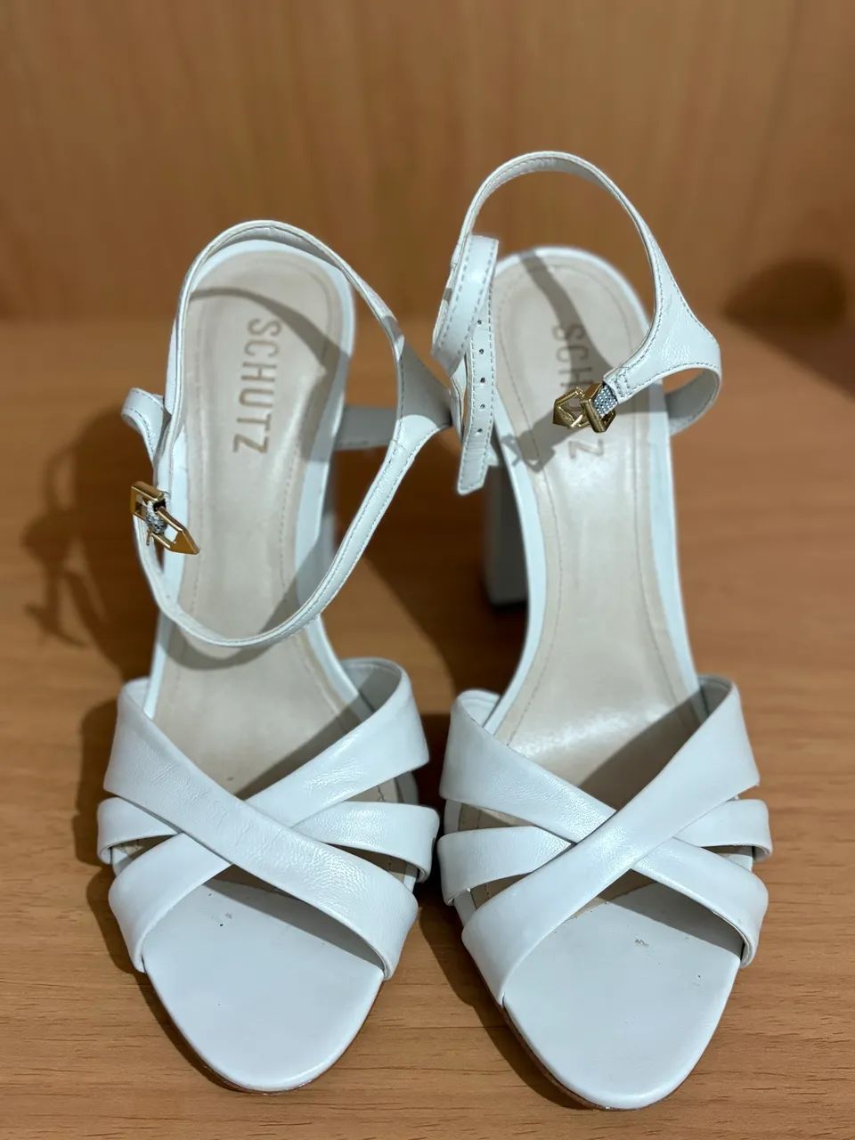Sandália off white Schultz, 37 - Foto 2