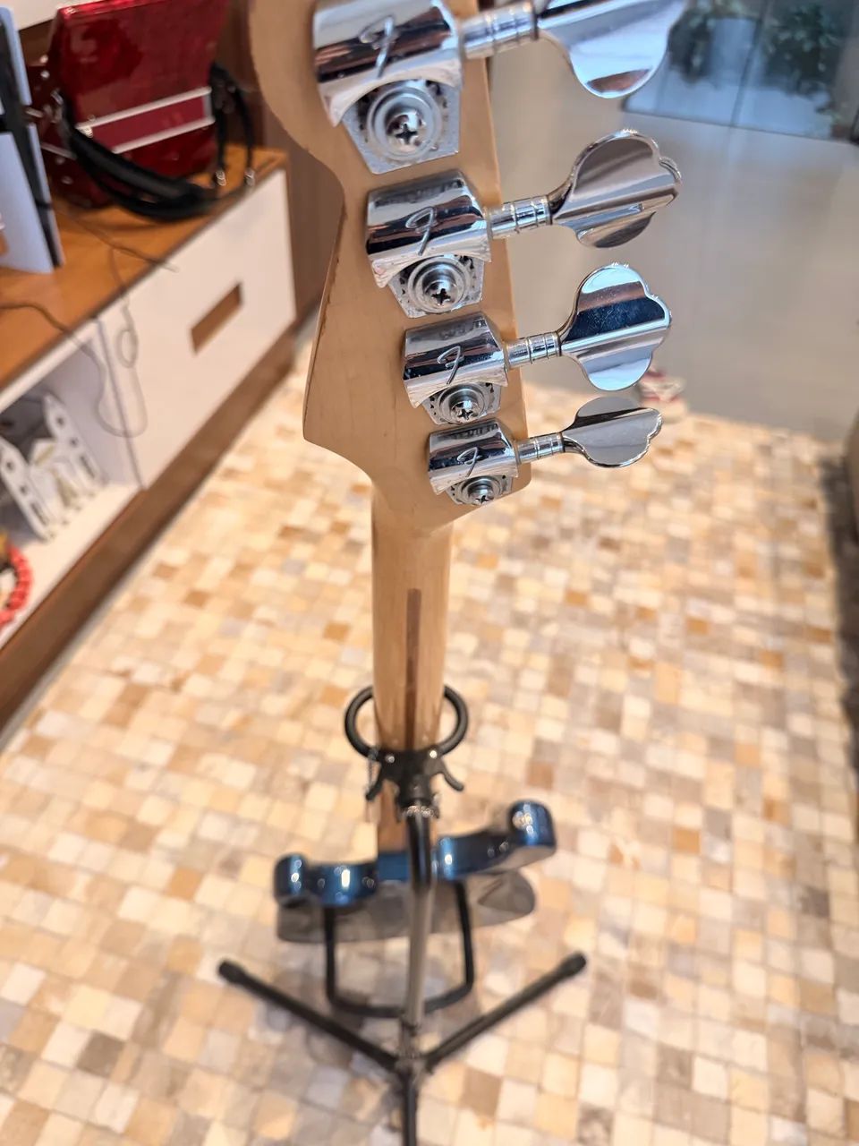 Baixo fender plus 90s  - Foto 4