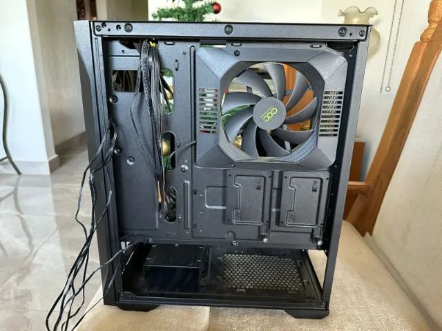 Gabinete Gamer Mid Tower Gamemax Brufen C1 - Foto 3
