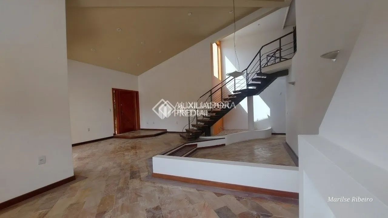 Casa com 04 quartos - Bairro Santa MOnica - Florianópolis - SC - Foto 4