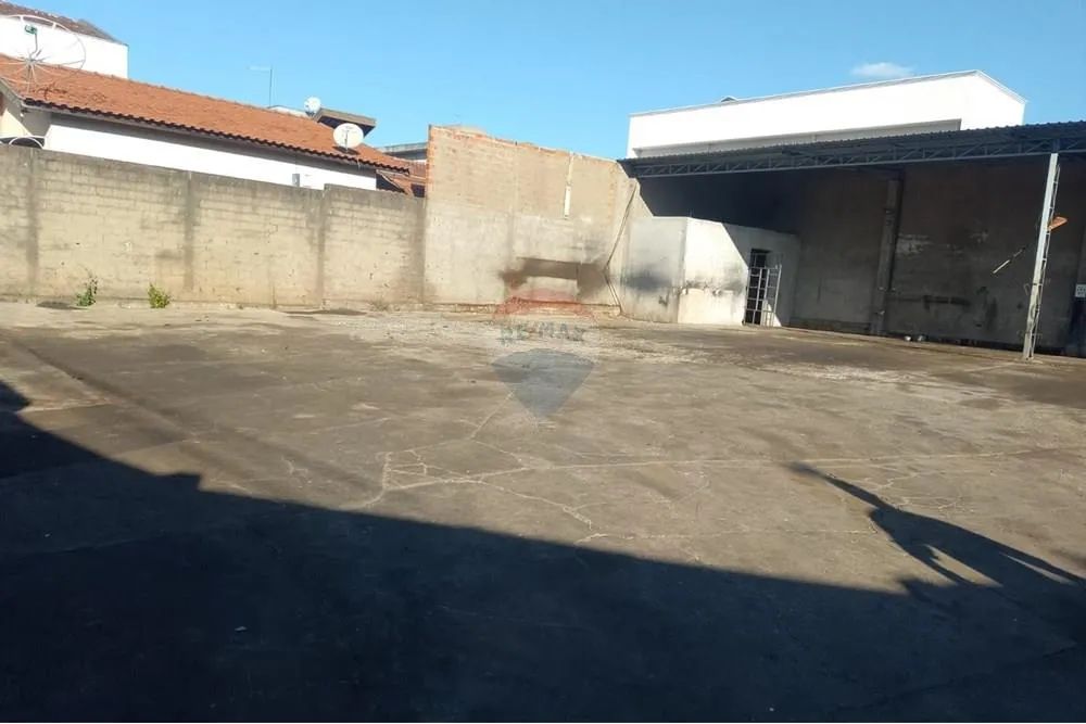 "Oportunidade: Galpão Comercial em Estiva Gerbi" - Foto 2